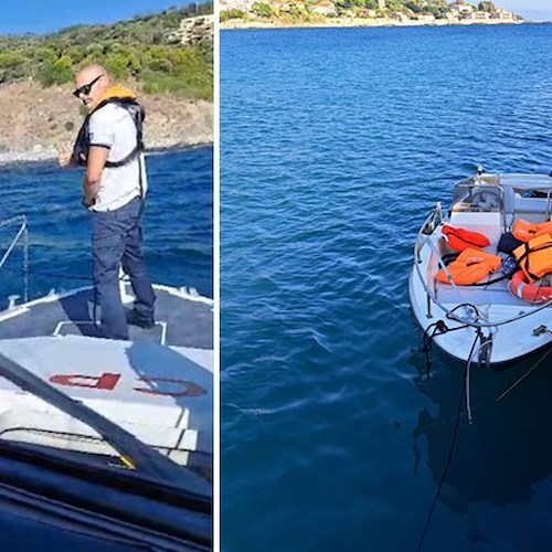 Barca in avaria al largo di Acciaroli: Guardia Costiera salva quattro diportisti<br />&copy; Guardia Costiera di Agropoli