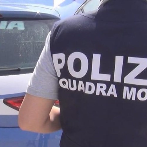 Polizia Squadra Mobile<br />&copy; Questura di Caserta