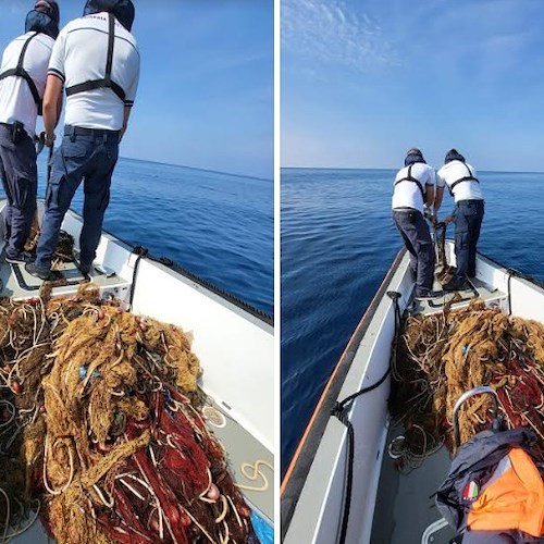 Castellabate, in località Punta Licosa sequestrata rete da pesca illegale lunga 2 km<br />&copy; Guardia Costiera