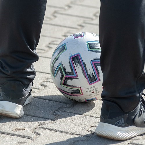 Pallone da calcio<br />&copy; radoslaw_zmudzinski su Pixabay