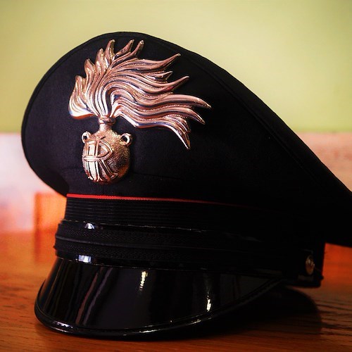 Cappello carabiniere<br />&copy; BarbaraBonanno su Pixabay