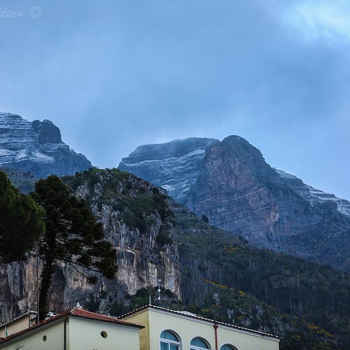 Neve sui monti di Positano<br />&copy; Fabio Fusco