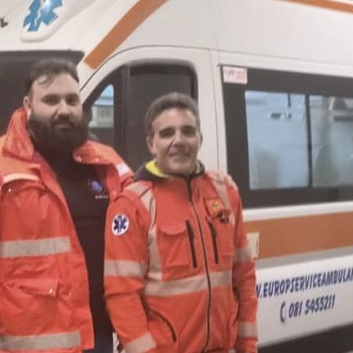 Personale ambulanza della Europ Service<br />&copy; Nessuno tocchi Ippocrate