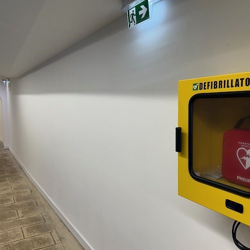 defibrillatore al parcheggio Liparlati