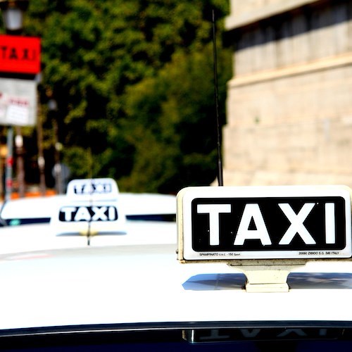 Taxi<br />&copy; j_nnesk_sser