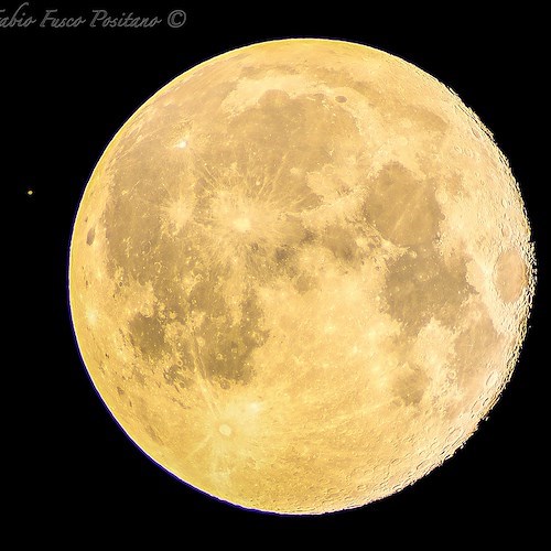 La Superluna blu dello Storione bacia il Signore degli Anelli<br />&copy; Fabio Fusco