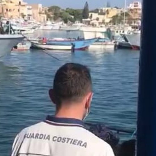 Sbarco di migranti a Lampedusa<br />&copy; Questura di Agrigento