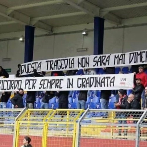 striscione per i tifosi del Foggia<br />&copy; Sorrento Calcio