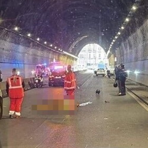 Incidente in galleria a Napoli<br />&copy; Collettivo Partenopeo