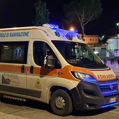 Ambulanza<br />&copy; Nessuno tocchi Ippocrate