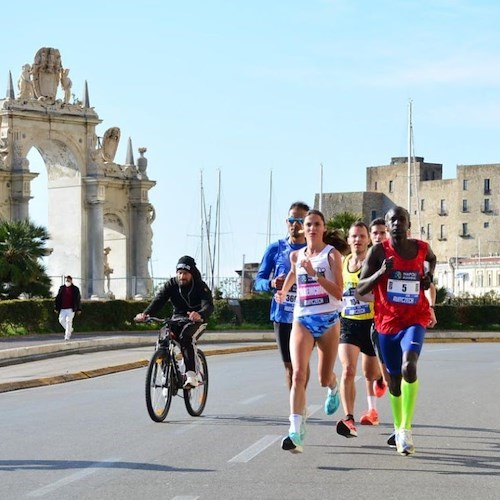 Presentata Napoli City Half Marathon: partirà da qui il percorso olimpico di Sofiia Yaremchuk