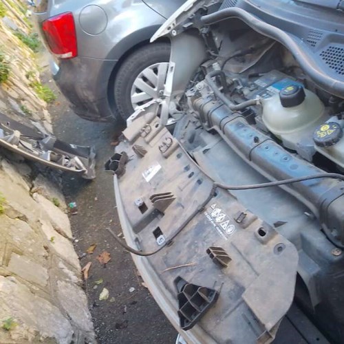 Sorrento: atto vandalico ai danni dell'auto di un assessore comunale<br />&copy; Vas