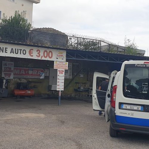 autolavaggio<br />&copy; Comune di Napoli