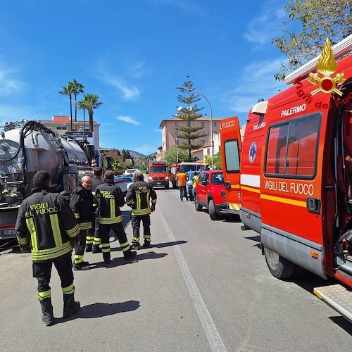 operai morti intossicati mentre lavoravano in una cisterna<br />&copy; Vigili del fuoco