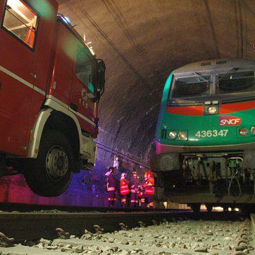 Treno, vigili del fuoco<br />&copy; vigili del fuoco