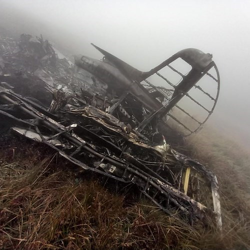 Trovato l'aereo disperso sul versante toscano del Monte Bocco, morti i tre passeggeri<br />&copy; Corpo Nazionale Soccorso Alpino e Speleologico - CNSAS