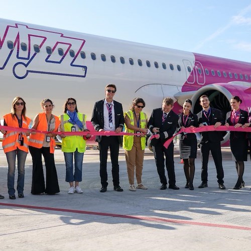 Wizz Air inaugura il primo volo all'aeroporto Salerno-Costa d'Amalfi<br />&copy; Aeroporti Napoli e Salerno