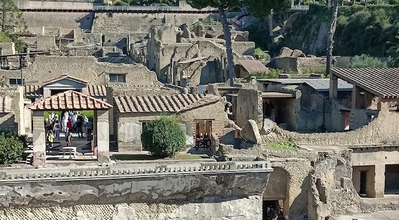 Parco Archeologico di Ercolano, al via le proposte didattiche a favore degli istituti scolastici 