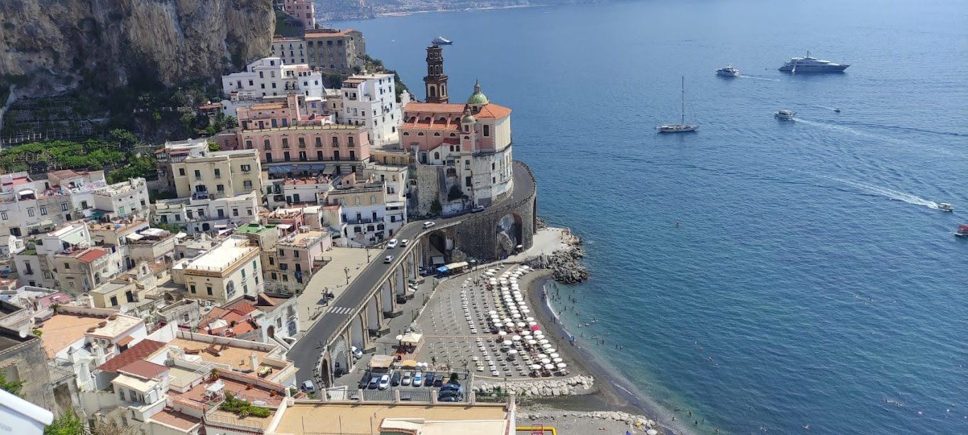 Positano Notizie Al Via La Stagione Balneare Ad Atrani Previste Agevolazioni Per I Residenti