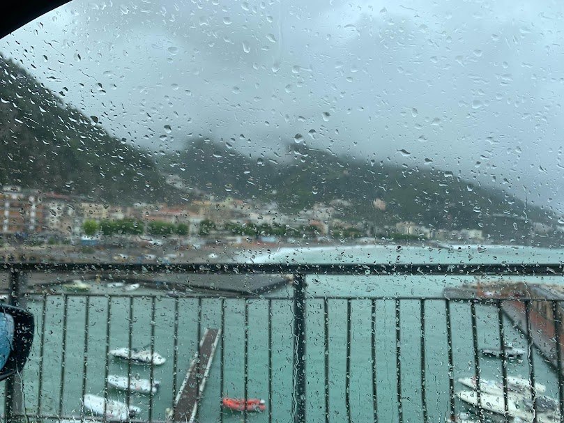 Positano Notizie - Campania, Allerta Meteo Per Temporali E Per Vento ...