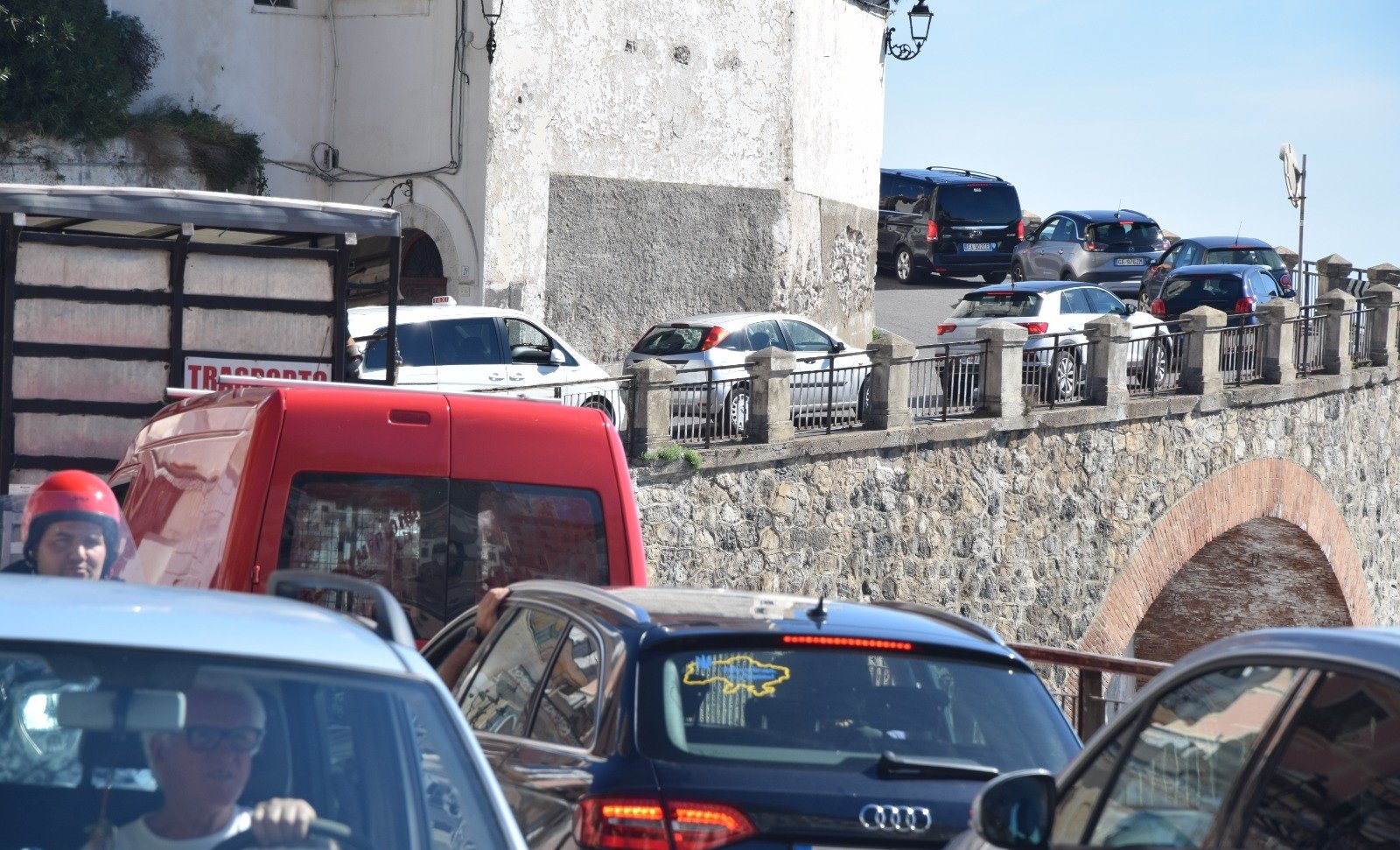 Positano Notizie Codice Della Strada Piero De Luca Pd Approvata Ztl Per Costiera