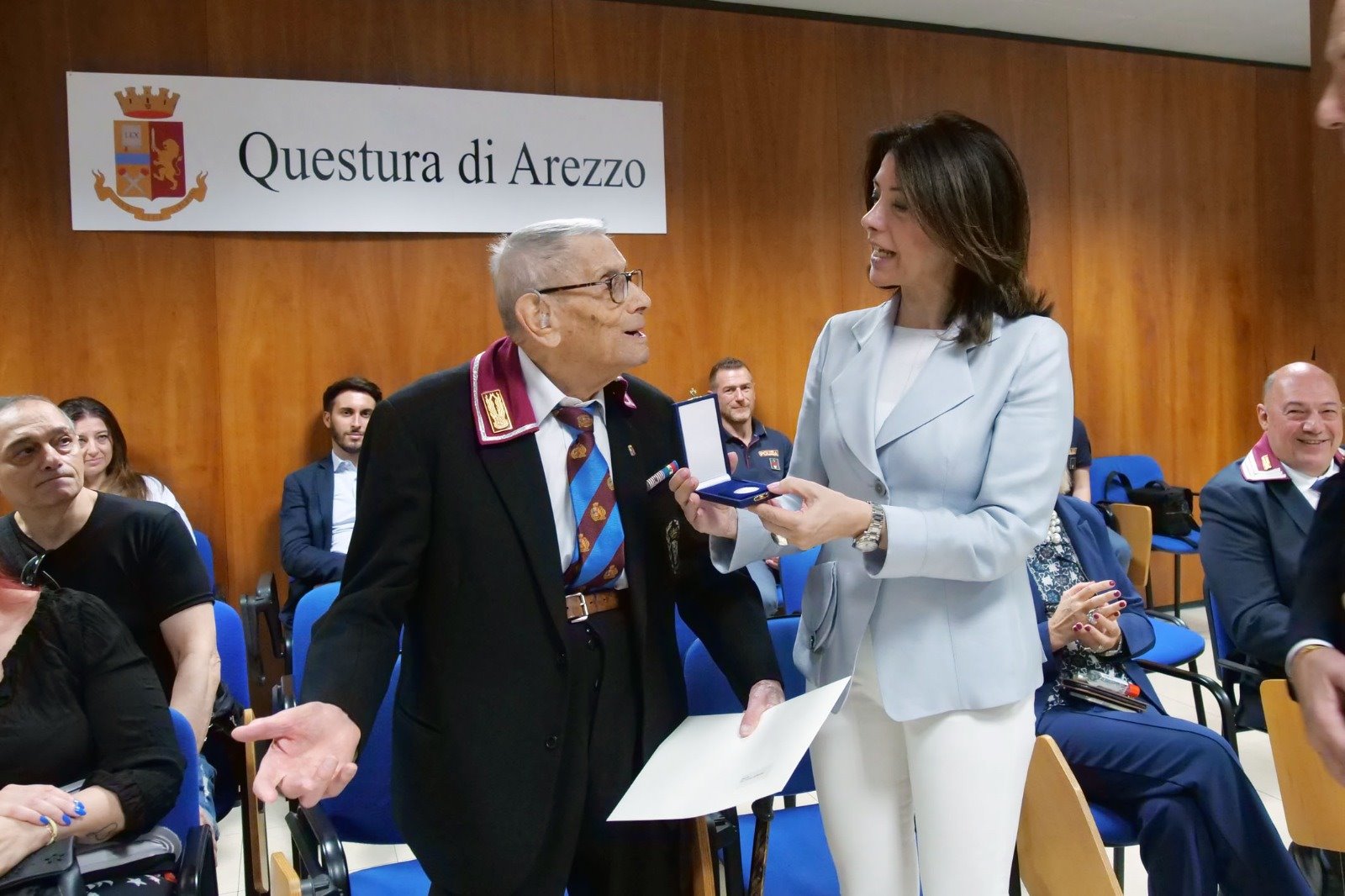 Positano Notizie Arezzo festeggia Carmine Morrone il